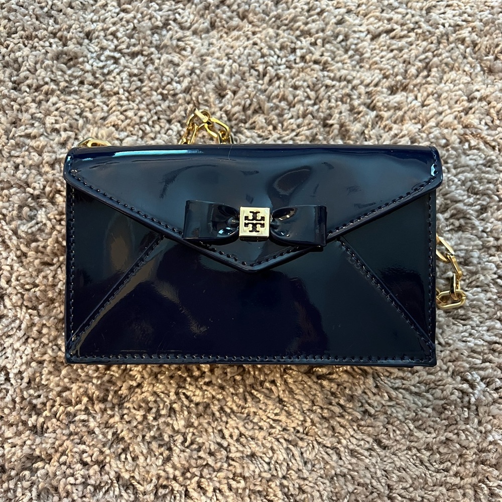 Navy Tory Burch envelope clutch